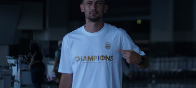 Pemain asing baru Persib Mateo Kocijan sudah tiba di Bandung.