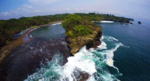 Pantai Madasari Kabupaten Pangandaran. Saat ini pengelolaan Pantai Madasari di bawah Pemkab Pangandaran.