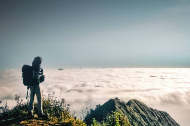 Tips Aman Mendaki Gunung Bagi Pemula.