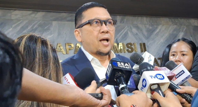 Ketua Komisi II DPR RI Ahmad Doli Kurnia. Jika kotak kosong maka pilkada diulang.